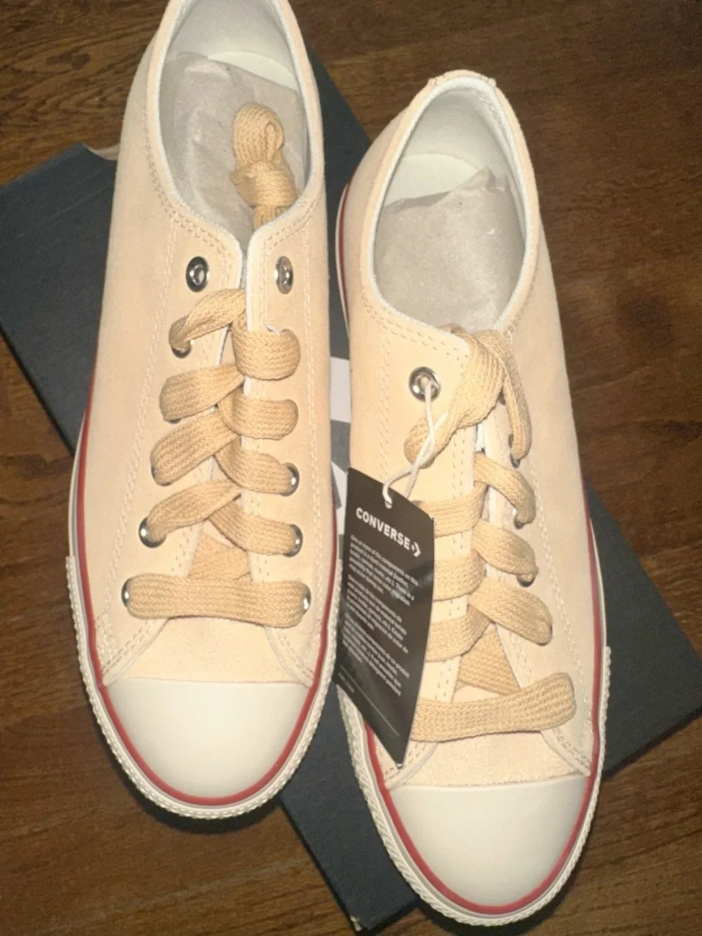 Converse casual low